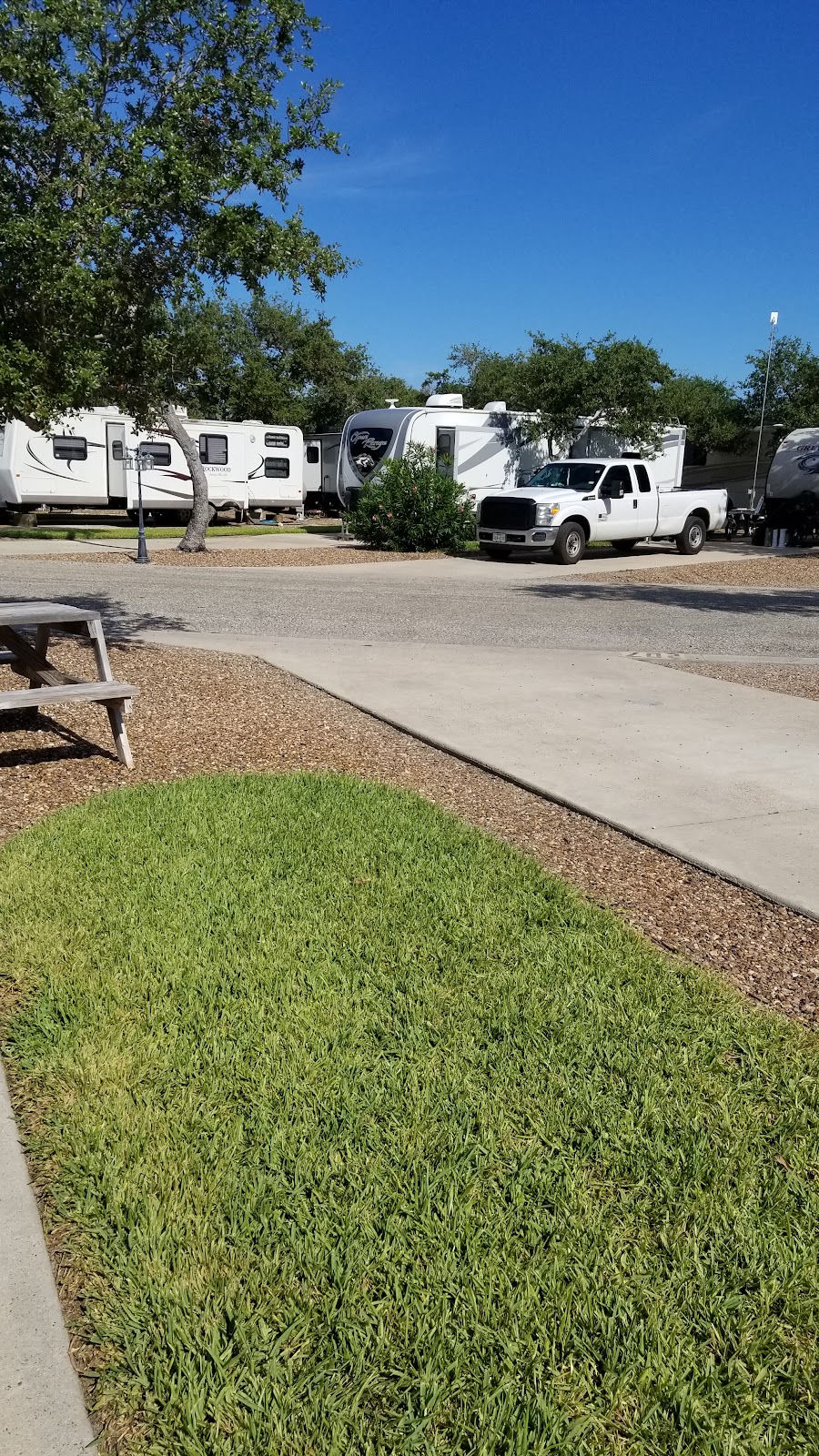 Aransas Bay RV Resort | 501 N Ave A, Aransas Pass, TX 78336 | Phone: (830) 423-4322