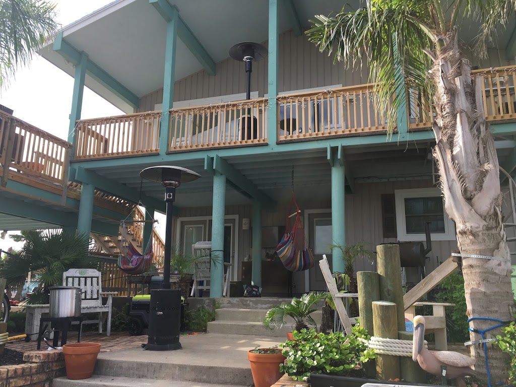 Dock of the Bay | 190 Port St. Claire, Port Royal, Aransas Pass, TX 78336, USA | Phone: (361) 727-0312