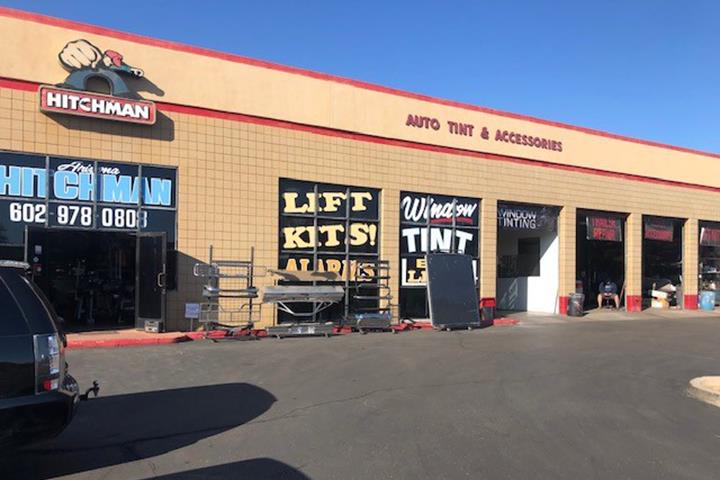 Hitchman Auto Tint & Accessories | 5568 W Bell Rd #200, Glendale, AZ 85308, USA | Phone: (602) 978-0808