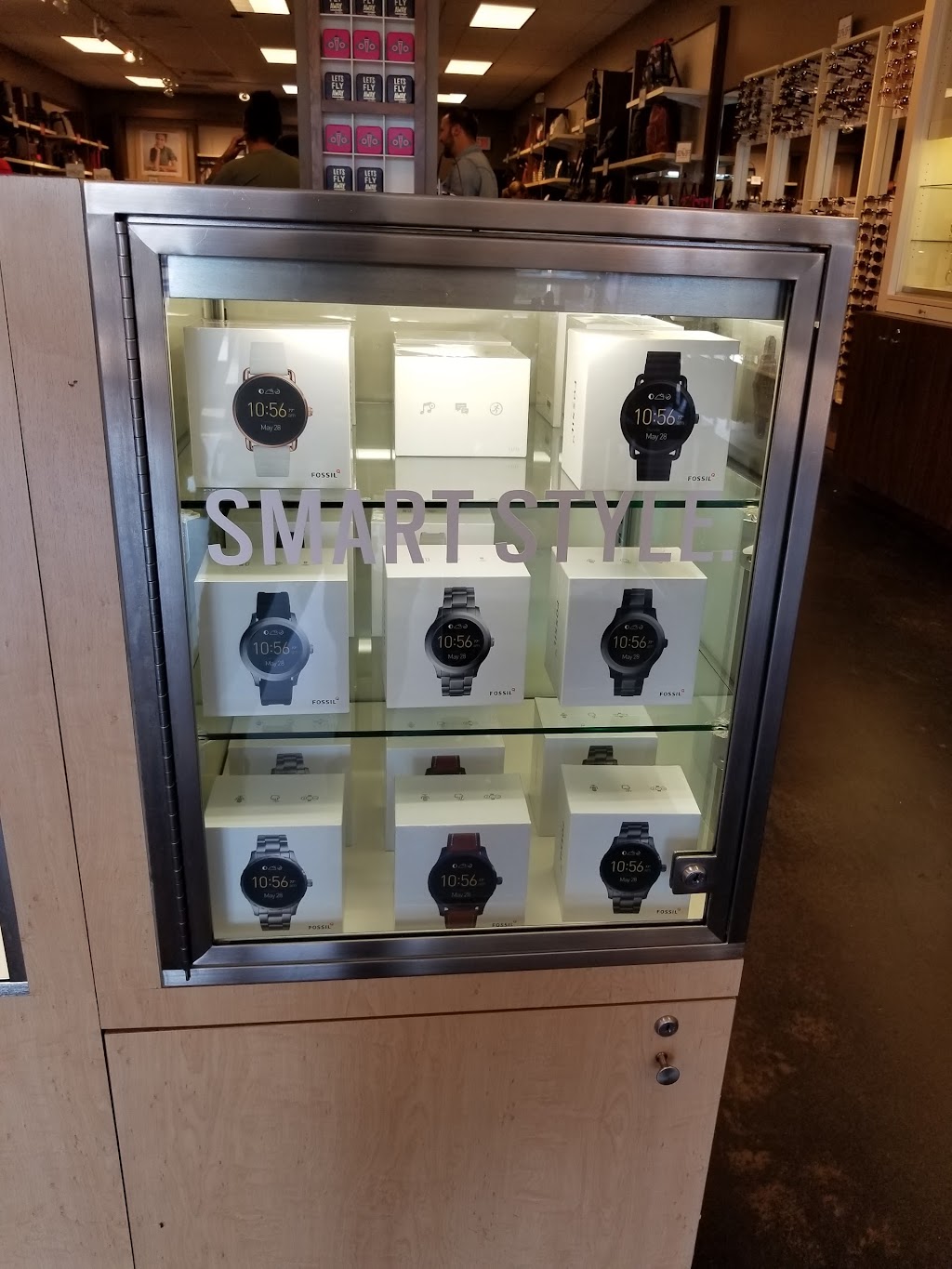 Fossil Outlet | 1259 Outlet Center Dr #1259, Smithfield, NC 27577, USA | Phone: (919) 938-6134