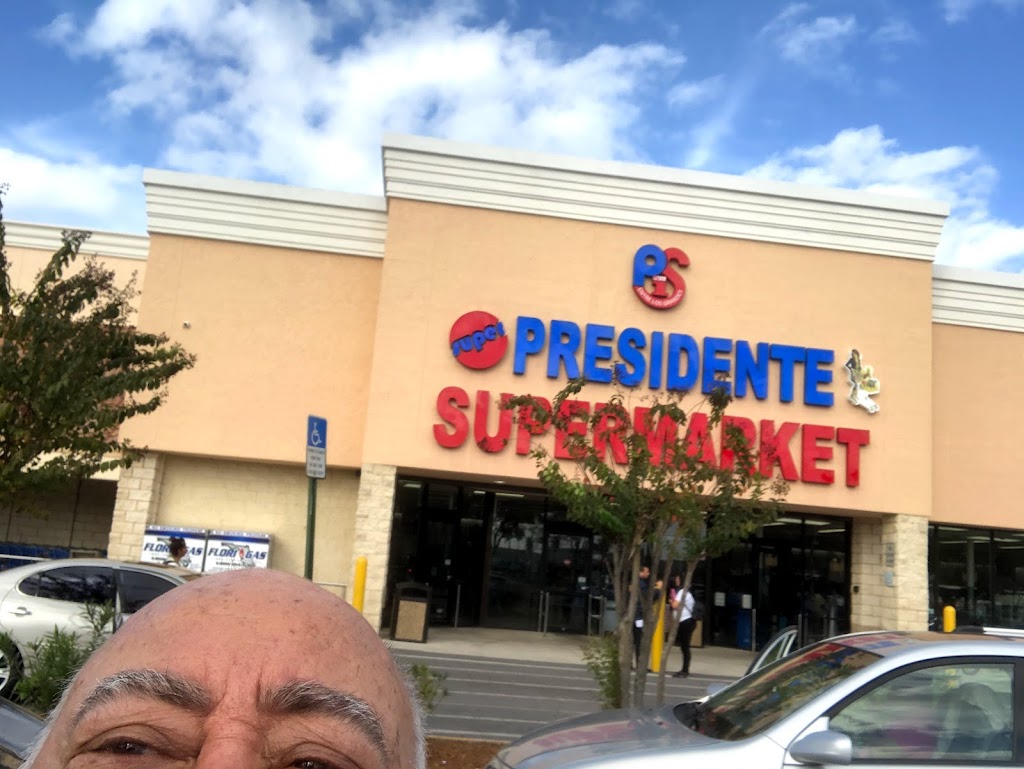 Presidente Supermarket | 1347 E Vine St, Kissimmee, FL 34744, USA | Phone: (407) 343-1681