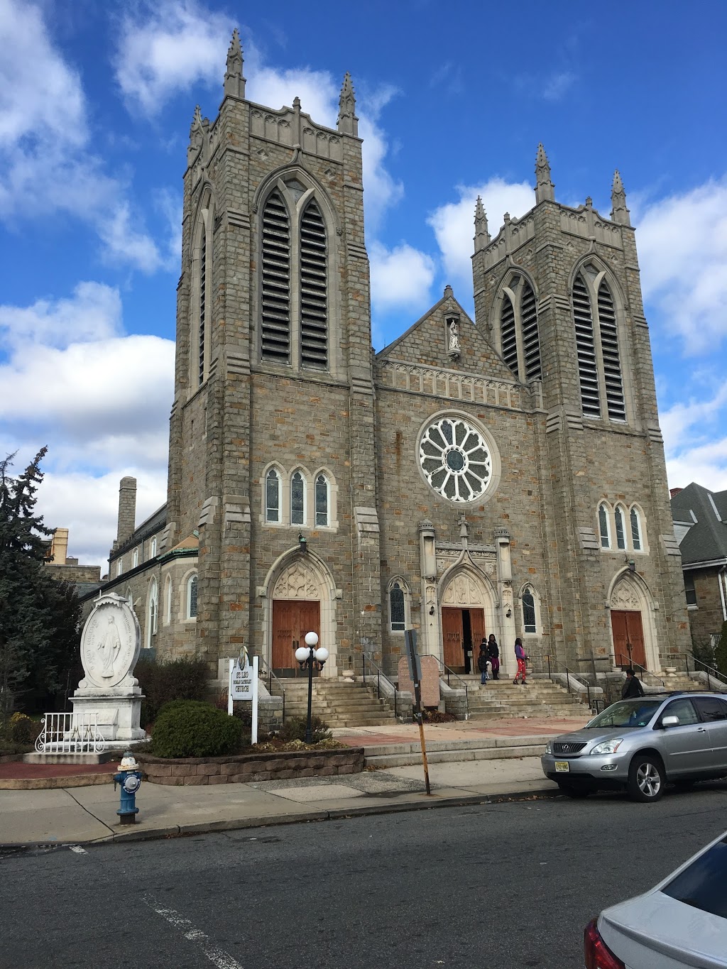 St. Leo Roman Catholic Church | 103 Myrtle Ave, Irvington, NJ 07111 | Phone: (973) 372-1272