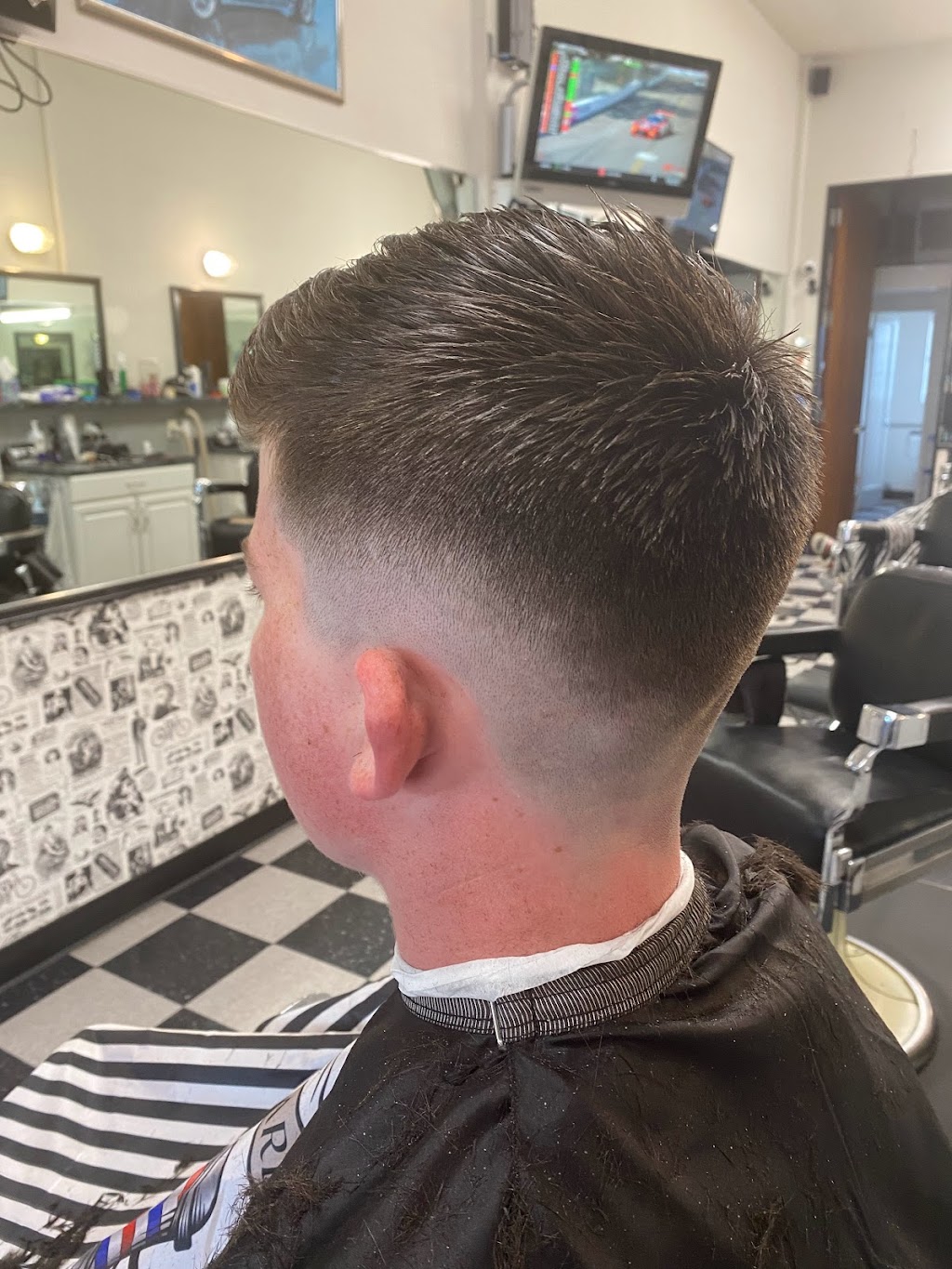 Burlingame Barber Shop | 1012 Oak Grove Ave, Burlingame, CA 94010, USA | Phone: (650) 342-1602