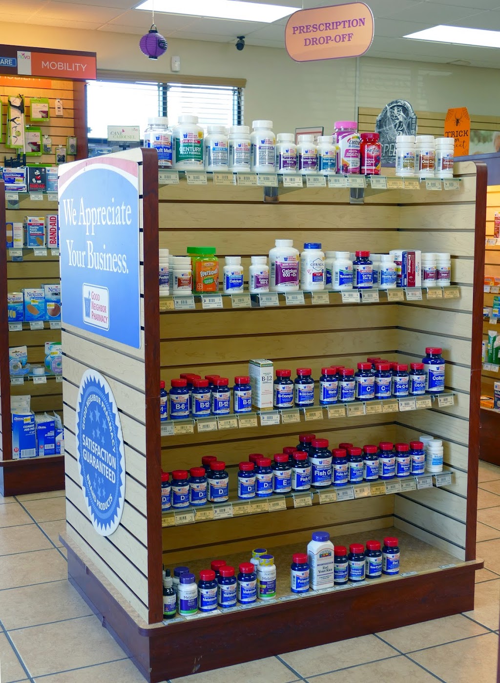 QUEENS PHARMACY. | 18522 CA-18 Suite 103, Apple Valley, CA 92307, USA | Phone: (760) 946-4700