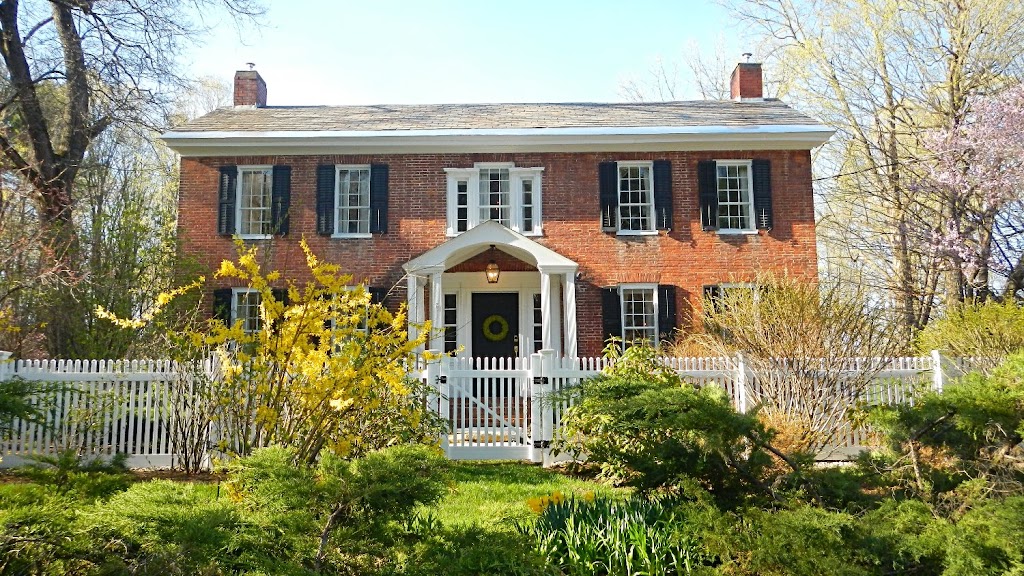 Country House Bed & Breakfast | 667 Ridge Rd, Queensbury, NY 12804, USA | Phone: (518) 683-5159