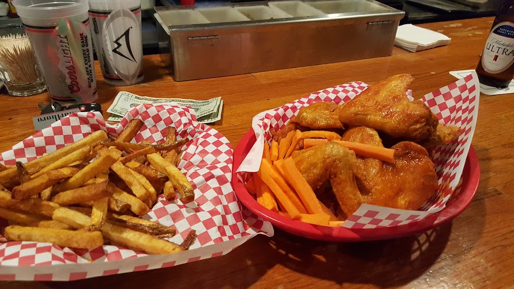 Shafer Saloon Bar & Grill | 30220 Redwing Ave, Shafer, MN 55074 | Phone: (651) 257-1615