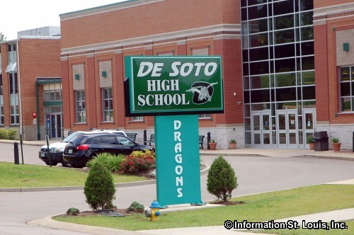 De Soto School District #73 | 610 Vineland School Rd, DeSoto, MO 63020, USA | Phone: (636) 586-1000