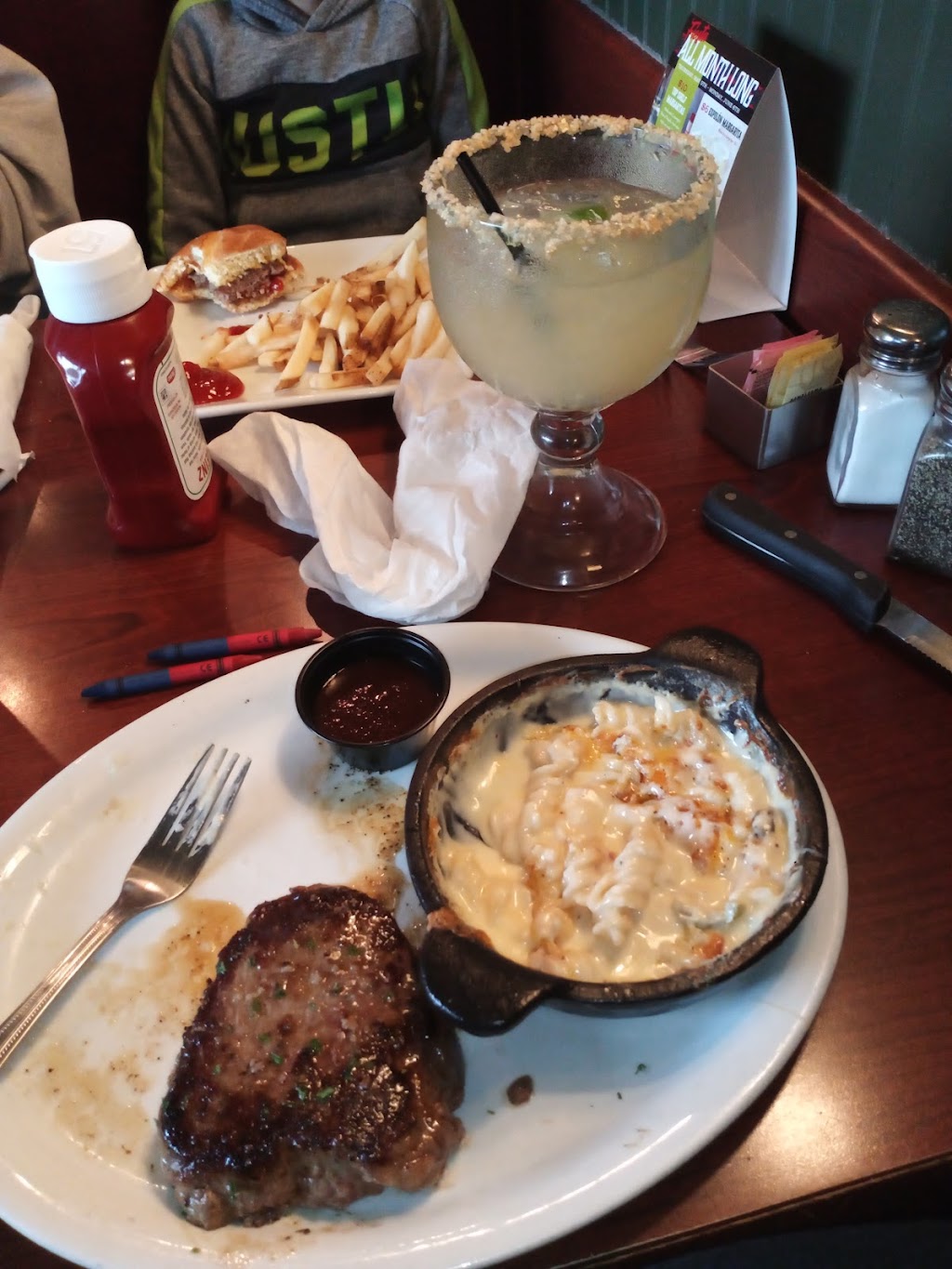 Ruby Tuesday | 6749 Fox Centre Pkwy, Gloucester, VA 23061, USA | Phone: (804) 694-4955