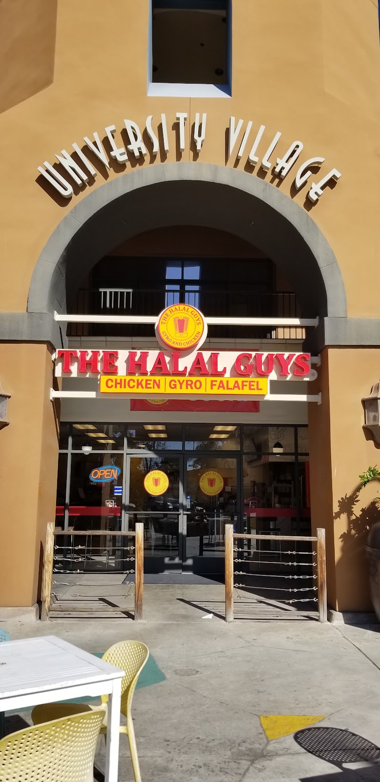 The Halal Guys | 1201 University Ave STE 102, Riverside, CA 92507, USA | Phone: (951) 742-7656