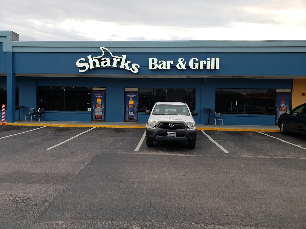 Sharks Bar & Grill | 1479 S Belcher Rd, Largo, FL 33771, USA | Phone: (727) 530-1011