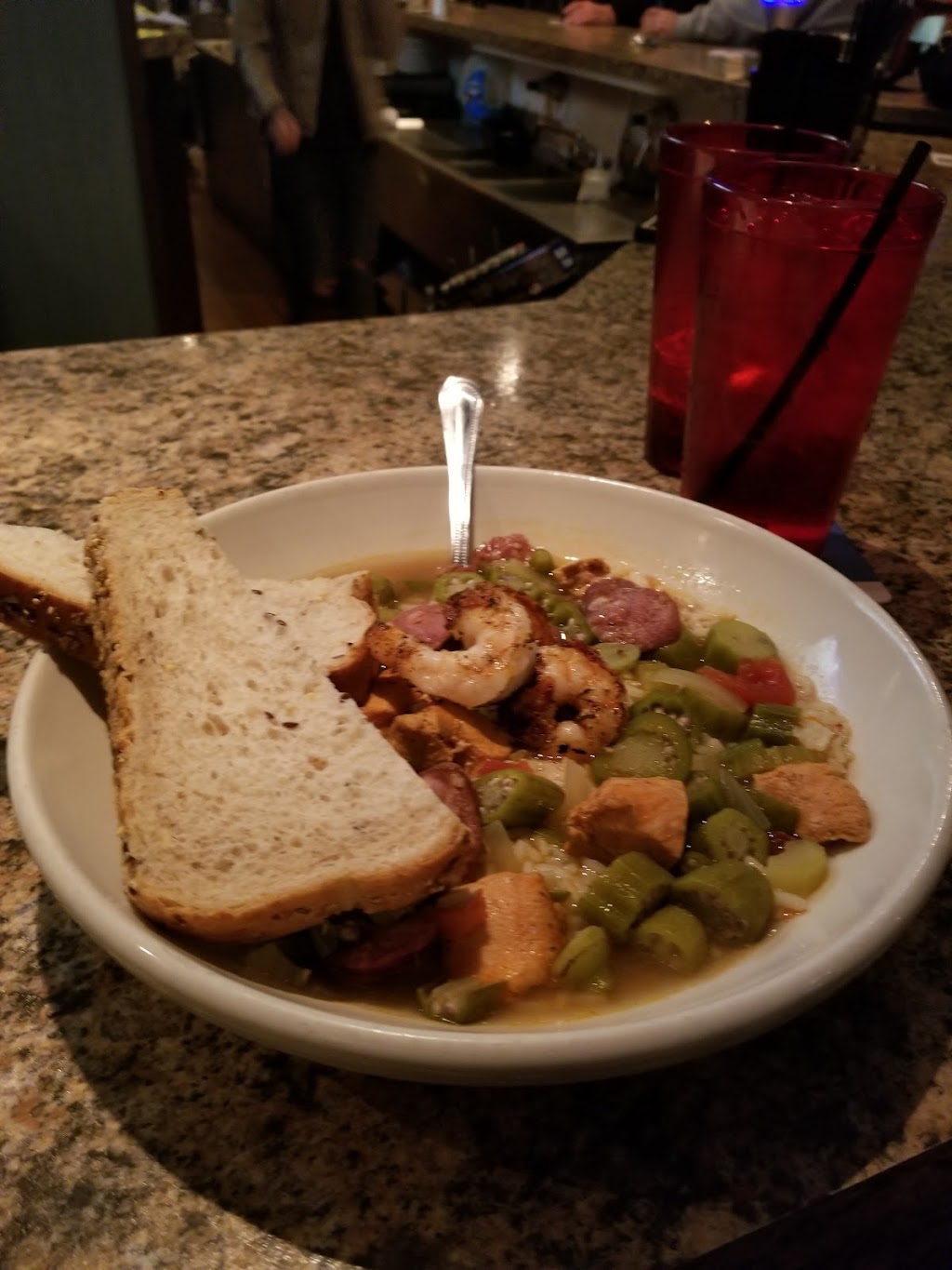 Local Tavern Willoughby Hills | 29007 Chardon Rd, Willoughby Hills, OH 44092, USA | Phone: (440) 833-4484