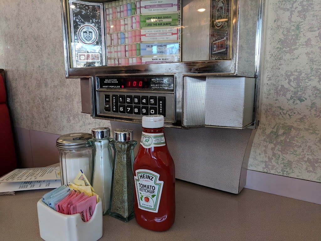 Parkway Diner | 1066 High Ridge Rd, Stamford, CT 06905, USA | Phone: (203) 321-8606