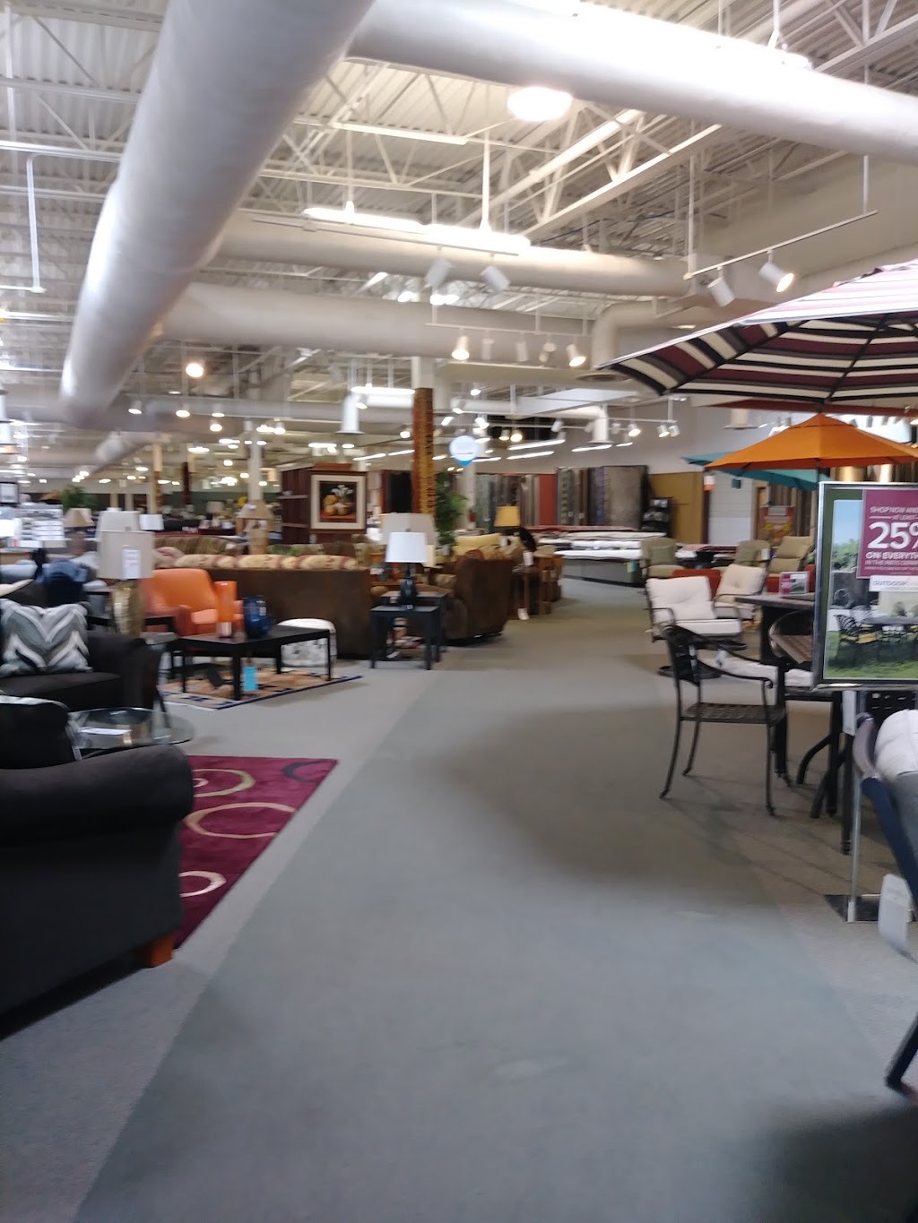 American Furniture Outlet and Clearance Center | 801 Comanche Rd NE, Albuquerque, NM 87107, USA | Phone: (505) 761-3200