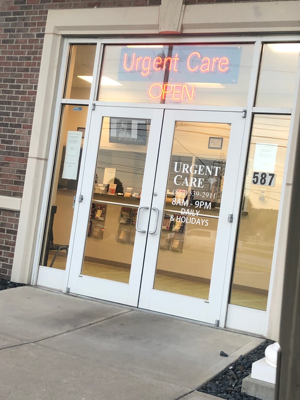 Lawrenceburg Urgent Care | 587 W Eads Pkwy, Lawrenceburg, IN 47025, USA | Phone: (812) 539-2911