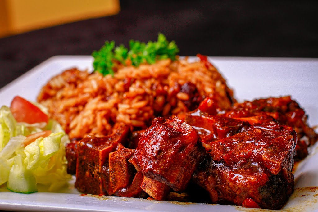 Perry Wings FTL | 1538 E Commercial Blvd, Oakland Park, FL 33334, USA | Phone: (954) 678-5665