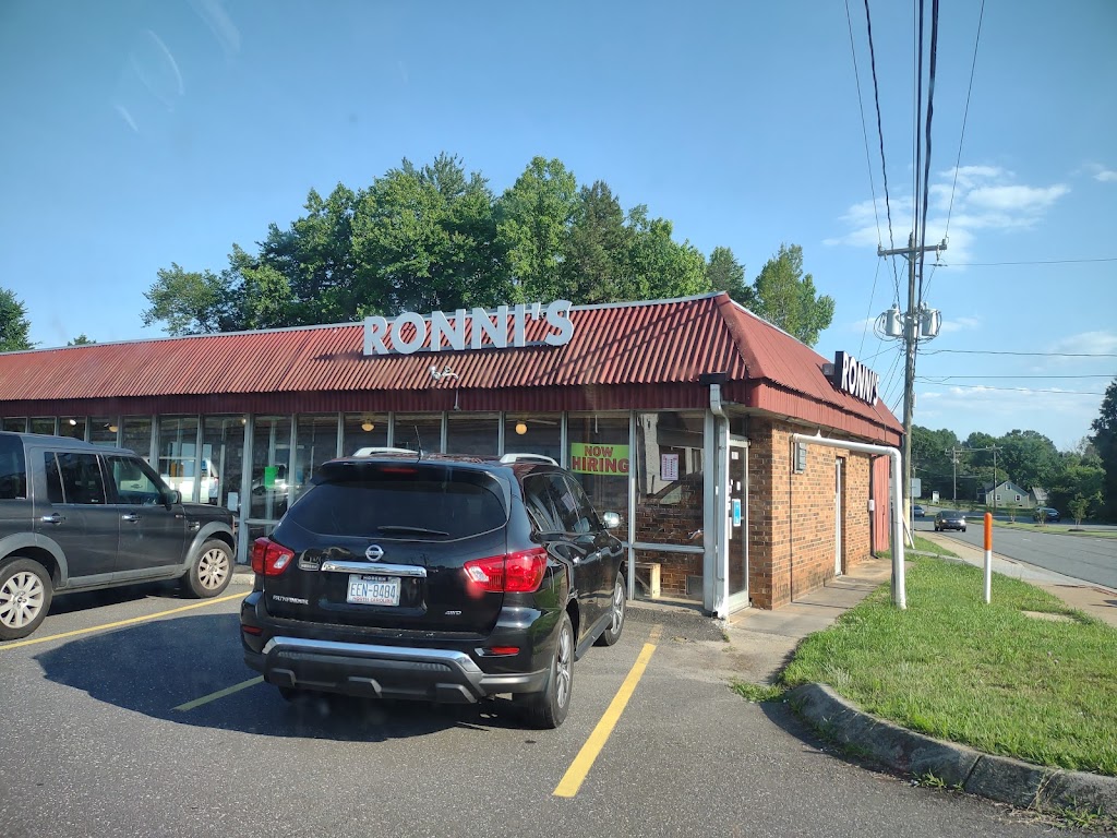Ronnis Restaurant | 1615 Lewisville Clemmons Rd, Clemmons, NC 27012, USA | Phone: (336) 766-5822