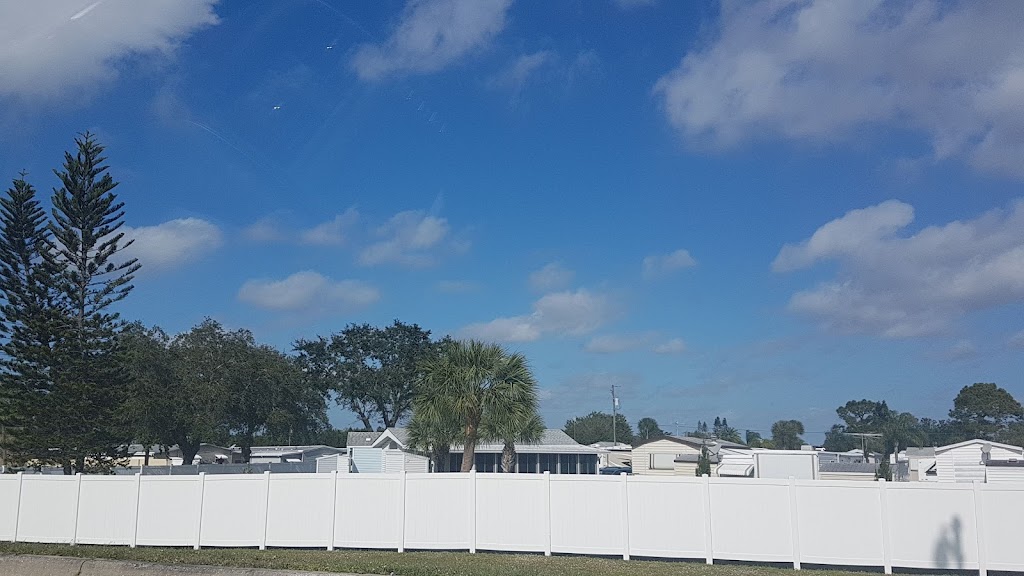 Windward Isle Rv and Mobile Home Park | 1 Catamaran Dr, Sarasota, FL 34233, USA | Phone: (941) 922-3090