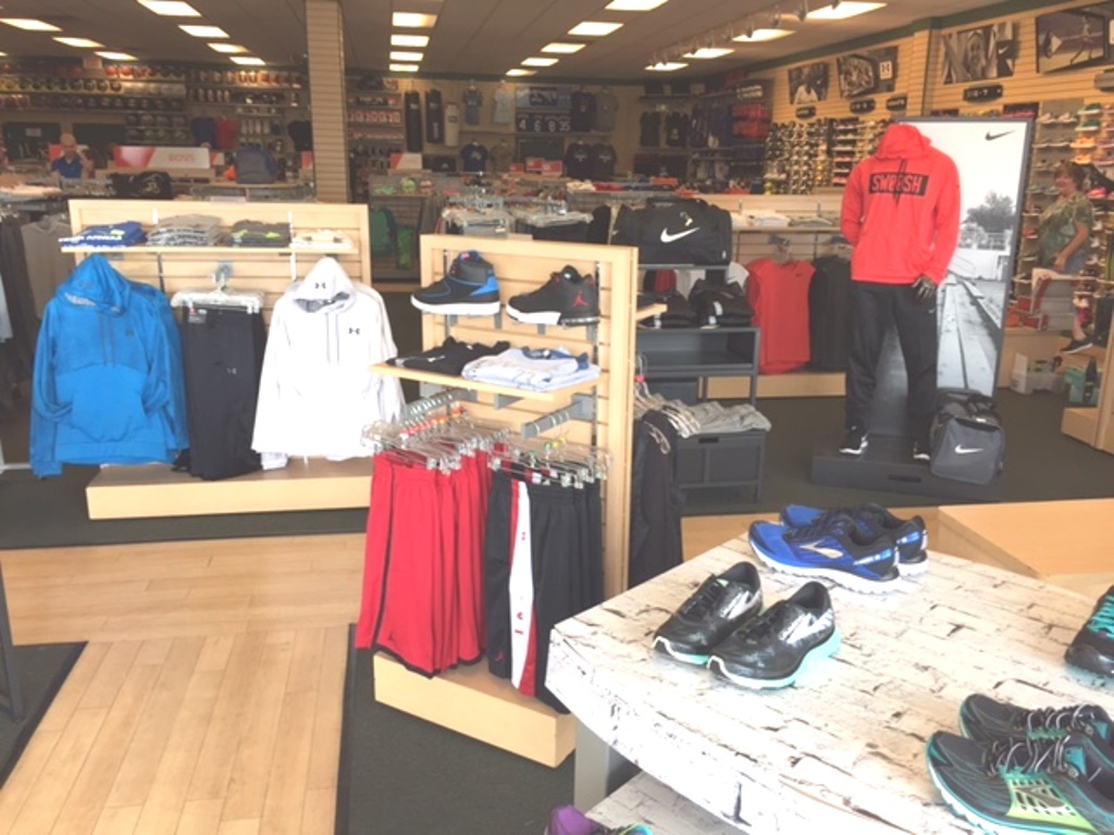 Hibbett Sports | 2710 W Central Ave Ste C, El Dorado, KS 67042 | Phone: (316) 322-9822