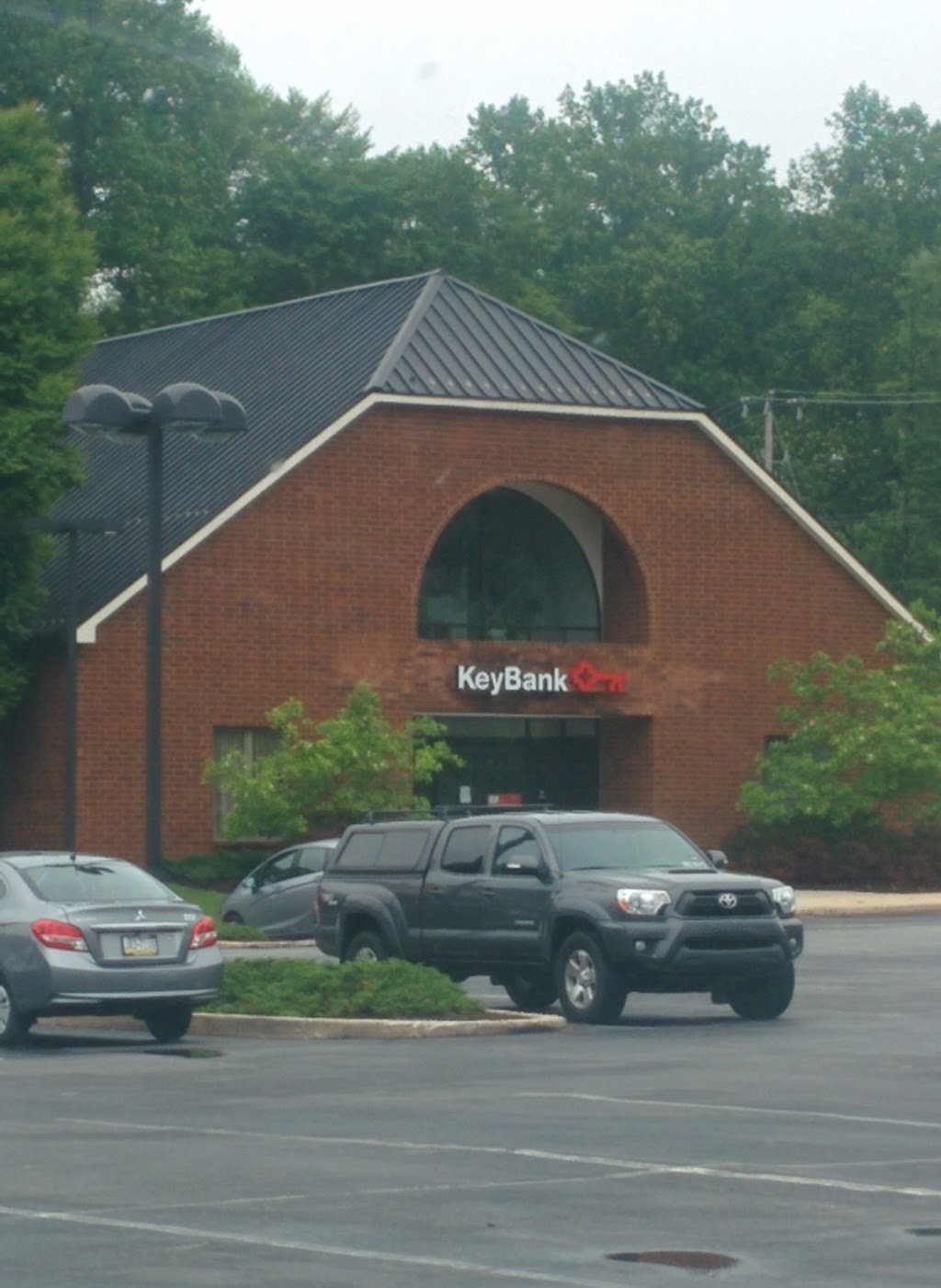KeyBank | 1197 Wilmington Pike, West Chester, PA 19382, USA | Phone: (610) 399-9798