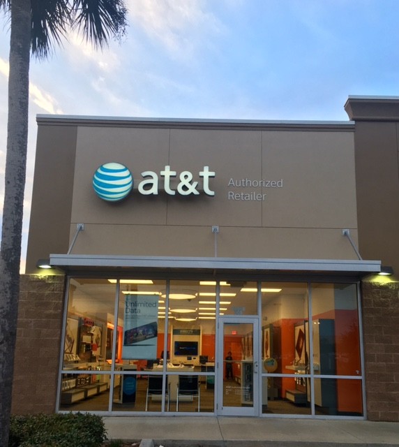 AT&T Store | 2701 Clearlake Rd Suite E, Cocoa, FL 32922, USA | Phone: (321) 296-5566