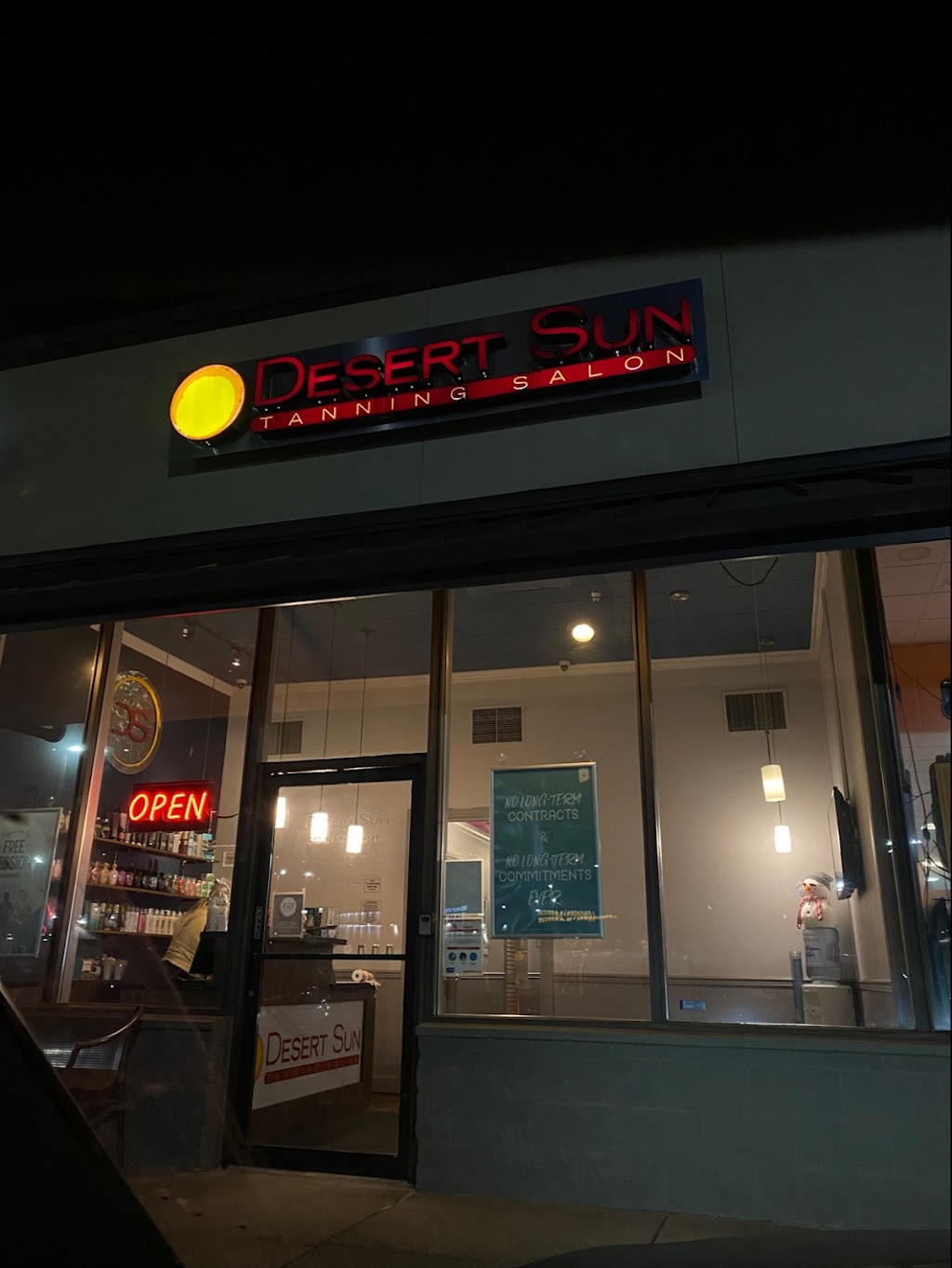 Desert Sun Tanning Salon | 900 Meridian Ave E, Edgewood, WA 98371, USA | Phone: (253) 927-8267