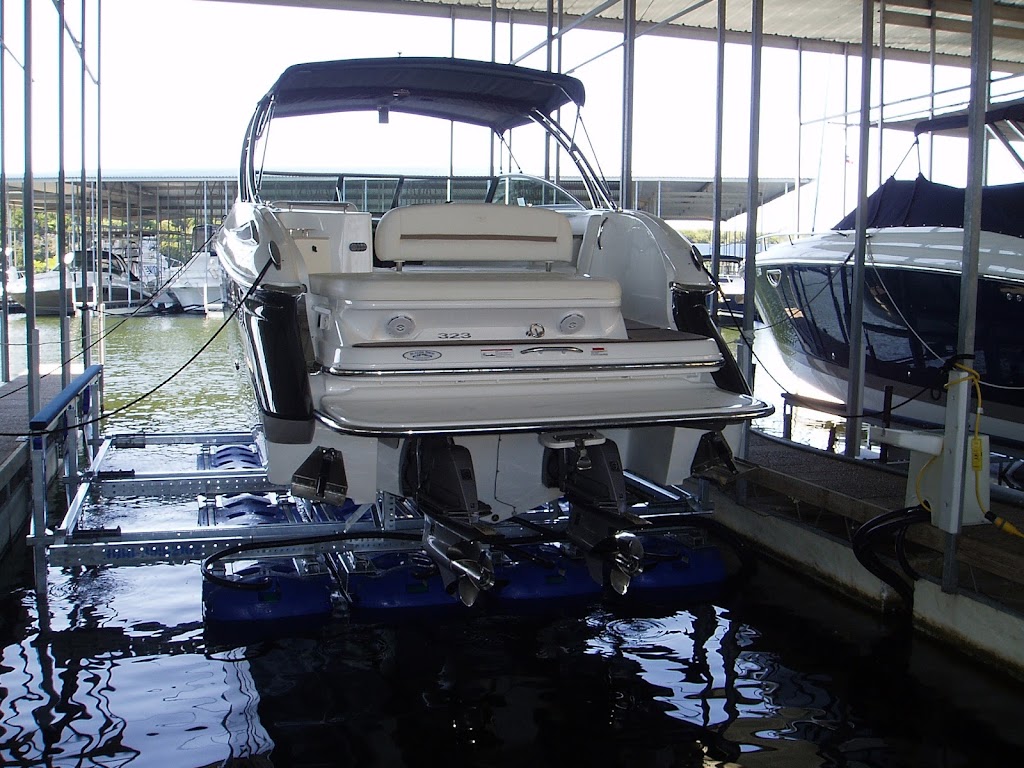 A+ Boat Lifts, Inc | 9621 Boat Club Rd, Fort Worth, TX 76179, USA | Phone: (817) 991-9260
