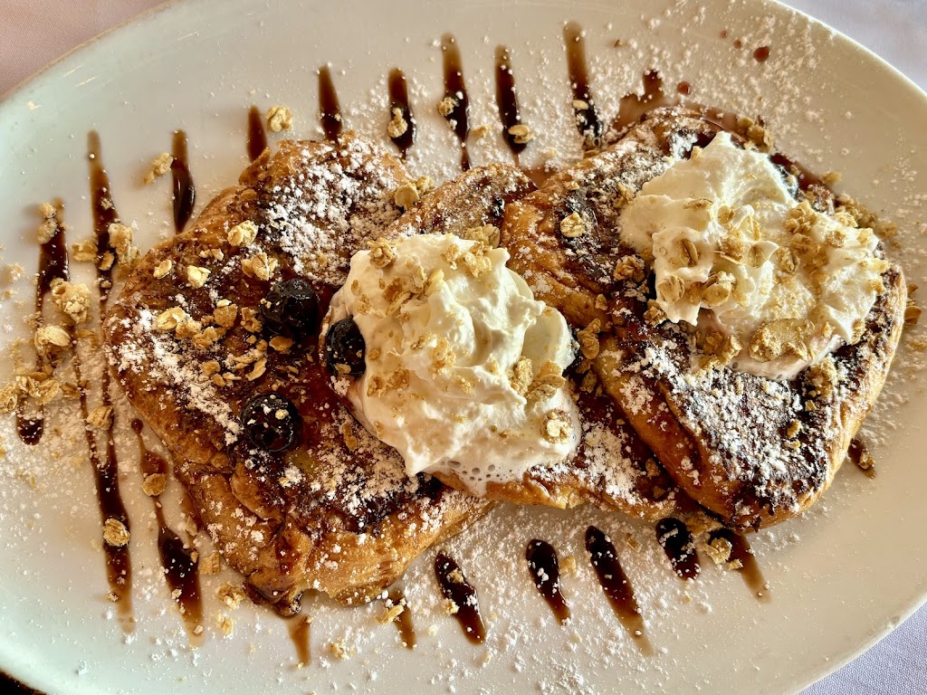 Market Place Kitchen & Bar - Danbury | 33 Mill Plain Rd, Danbury, CT 06811, USA | Phone: (203) 616-5836