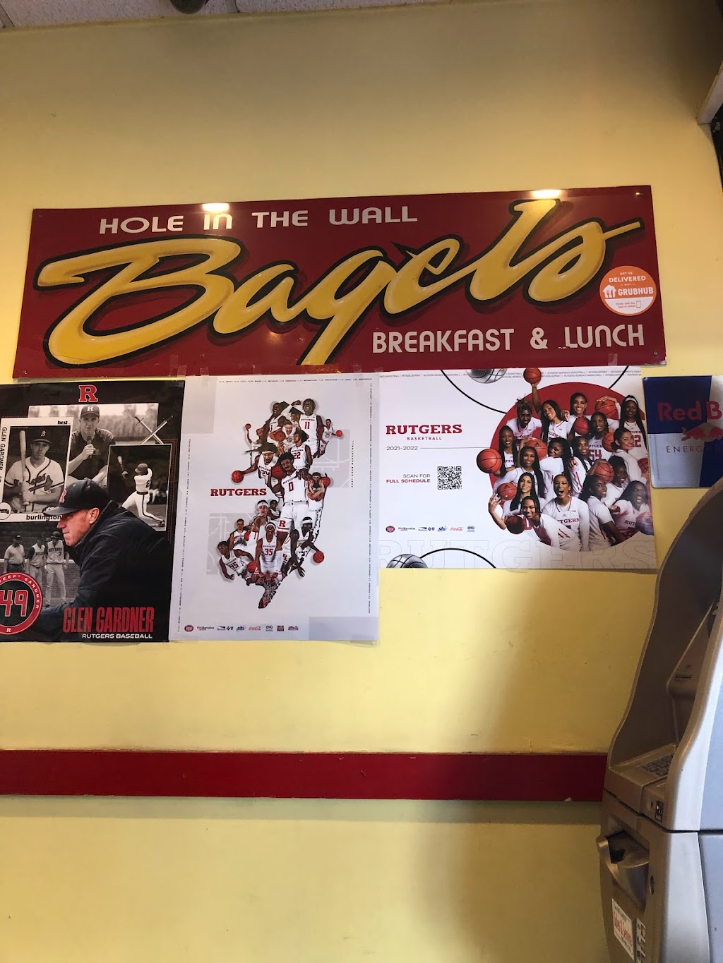 Hole In The Wall Bagels | 25 Easton Ave, New Brunswick, NJ 08901, USA | Phone: (732) 247-0101