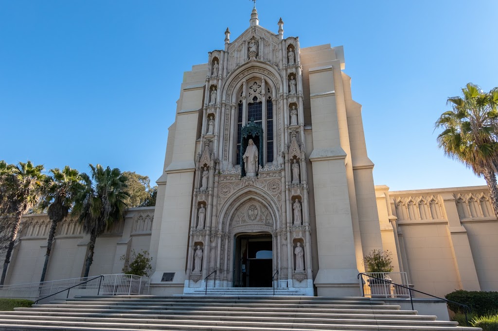 Holy Sepulchre Cemetery | 26320 Mission Blvd, Hayward, CA 94544, USA | Phone: (510) 537-6600