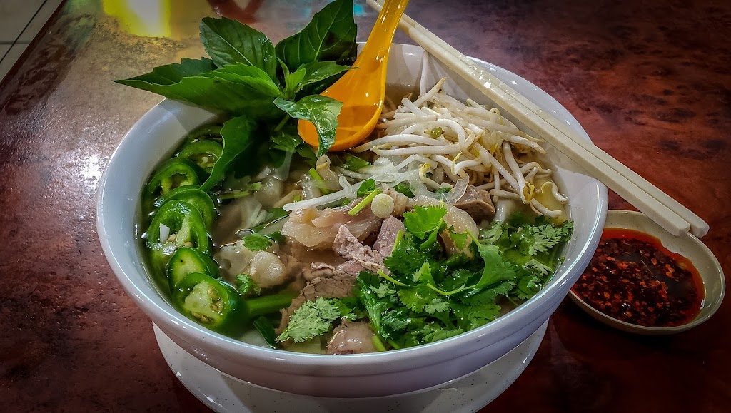 Pho Da Cao | 9066 E 31st St, Tulsa, OK 74145, USA | Phone: (918) 270-2715