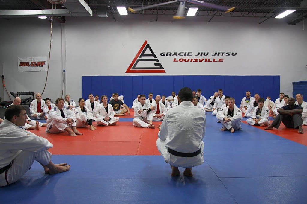 Gracie Jiu-Jitsu Louisville | Jefferson Trade Center, 3600 Chamberlain Ln 136 B, Louisville, KY 40241, USA | Phone: (502) 426-0333