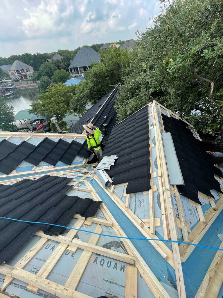 Total Roofing Systems LLC | 6013 Reef Point Ln, Fort Worth, TX 76135, USA | Phone: (817) 818-9299