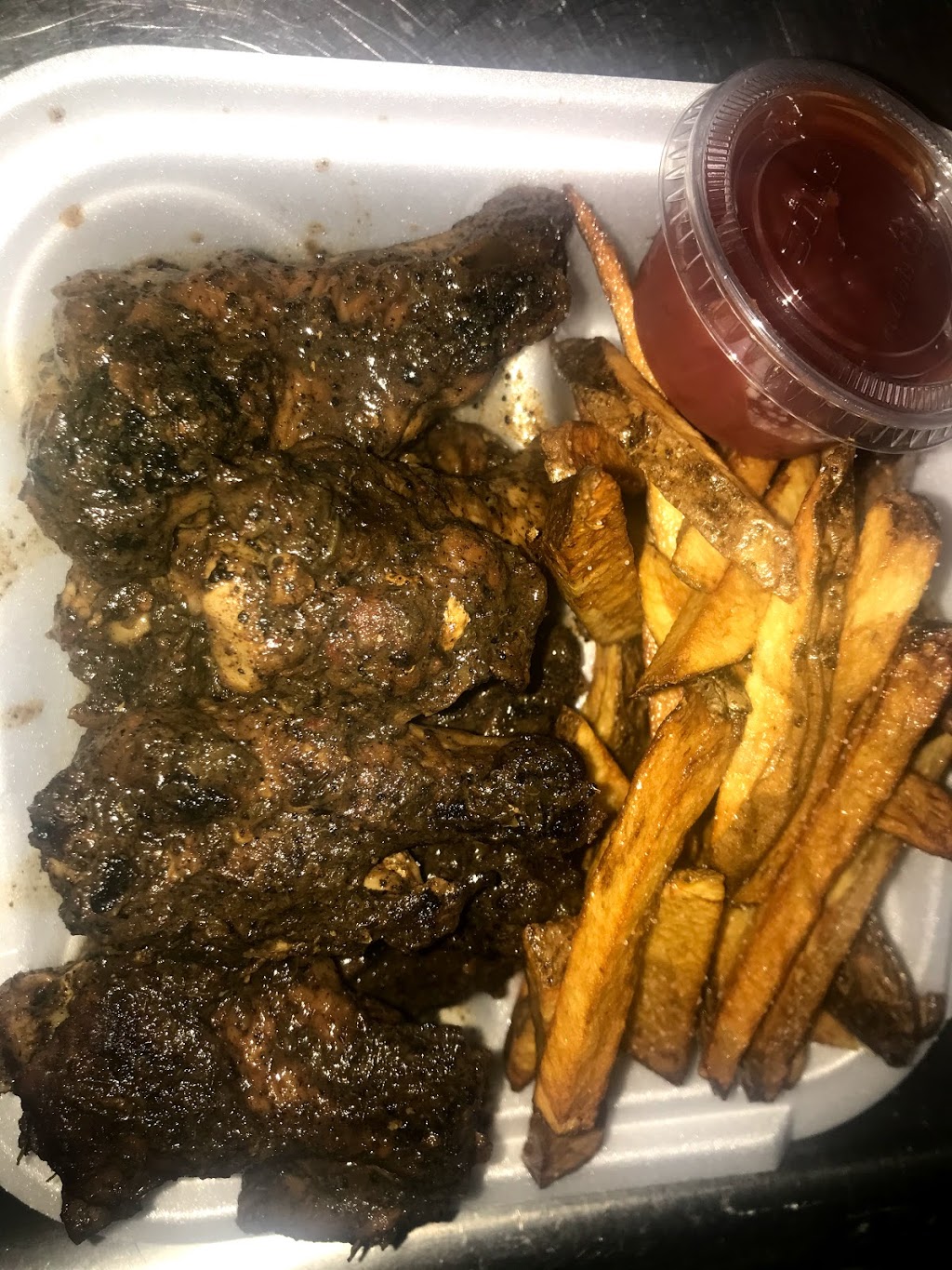 Versatile Jerk and Vegan | 9 N 5th Ave, Maywood, IL 60153, USA | Phone: (312) 402-8591