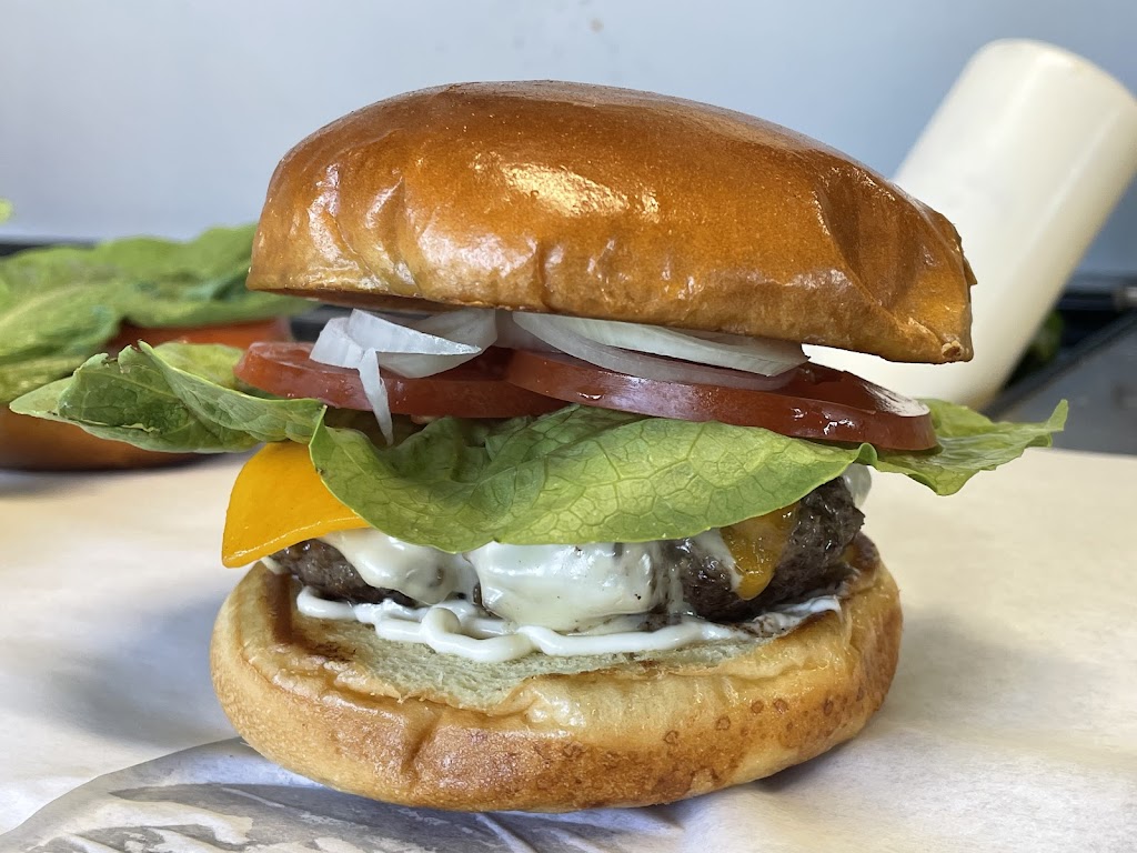Kennedy’s Pioneer Burger | 22536 CA-88, Pioneer, CA 95666, USA | Phone: (209) 295-8826
