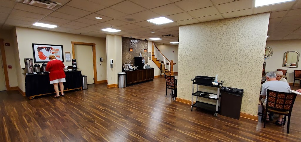 Best Western Plus Dutch Haus Inn and Suites | 150 East, OH-14, Columbiana, OH 44408, USA | Phone: (330) 482-5050