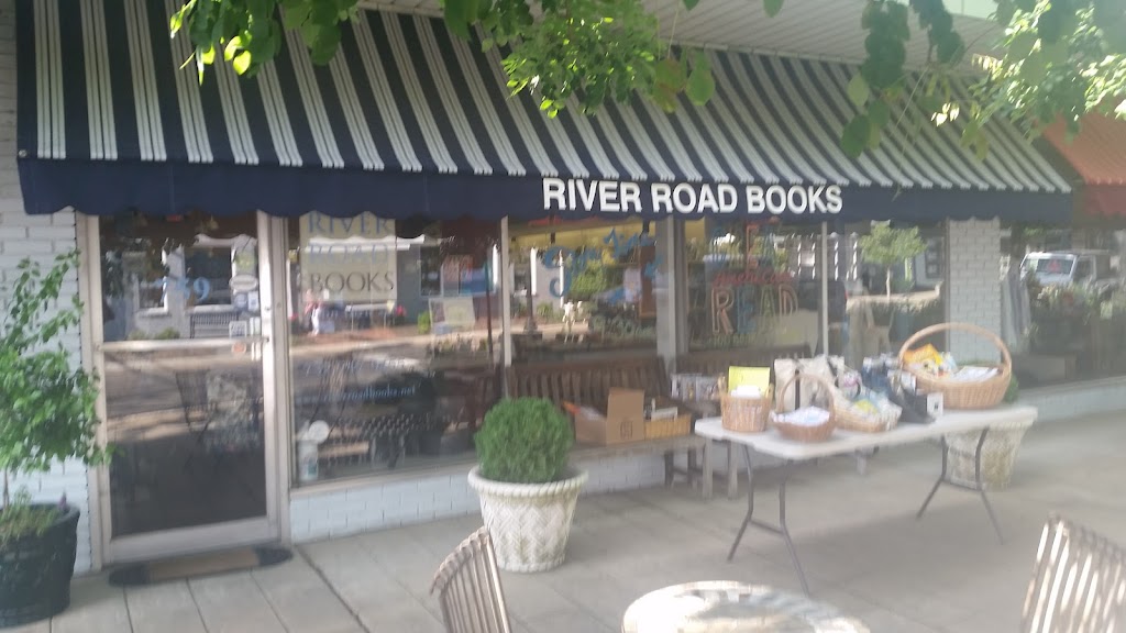 River Road Books | 759 River Rd, Fair Haven, NJ 07704, USA | Phone: (732) 747-9455