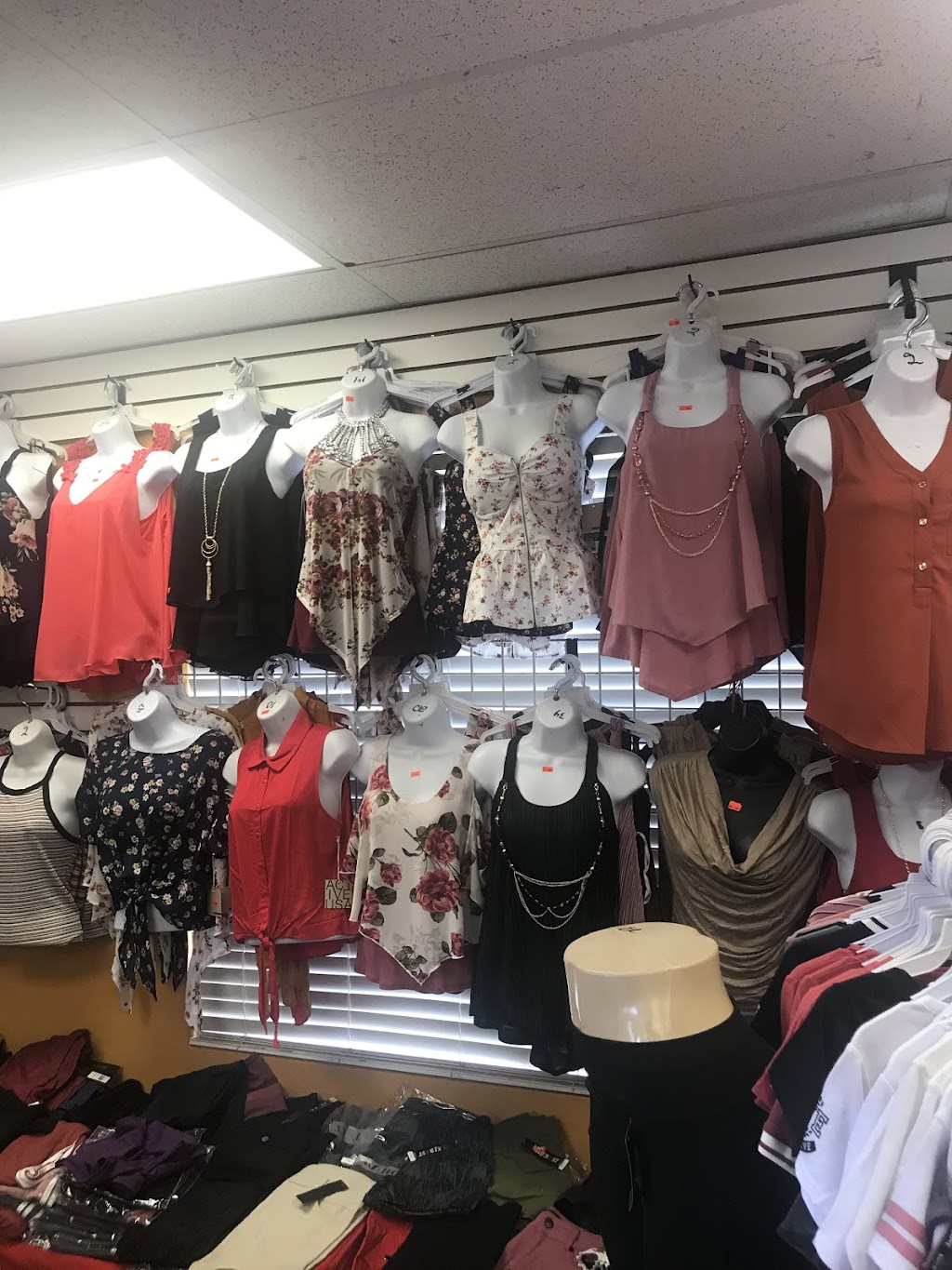 ERICAS FASHION | 830 E Vista Way #101, Vista, CA 92084 | Phone: (760) 659-6312