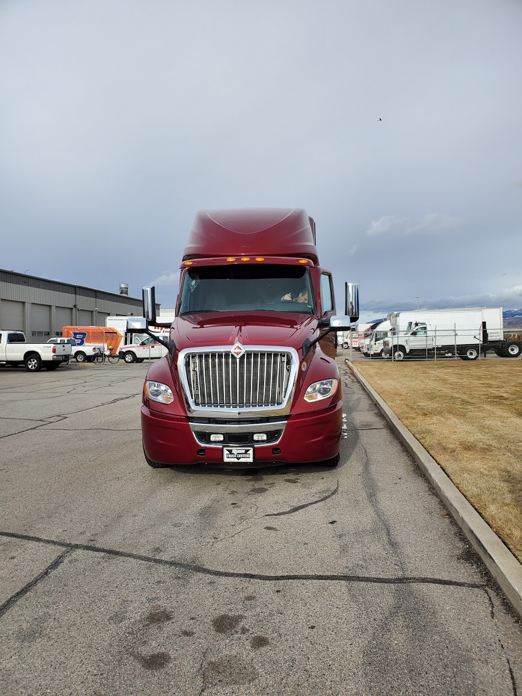 Rush Truck Centers - Boise | 770 W Amity Rd, Boise, ID 83705, USA | Phone: (208) 401-2200