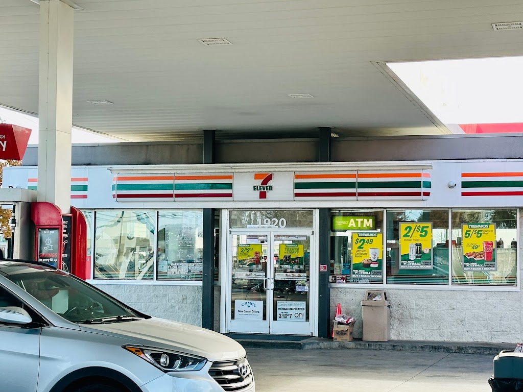 7-Eleven | 1920 N Collins St, Arlington, TX 76011, USA | Phone: (817) 795-1687