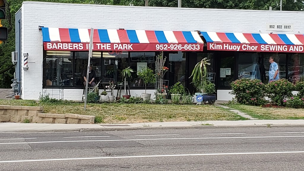 Barbers In the Park | 7128 Minnetonka Blvd, Minneapolis, MN 55426, USA | Phone: (952) 926-6633