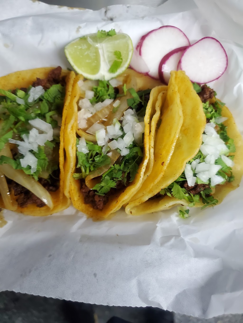 Taqueria la vega | 780 County Rd 3540, Cleveland, TX 77327, USA | Phone: (832) 978-7658