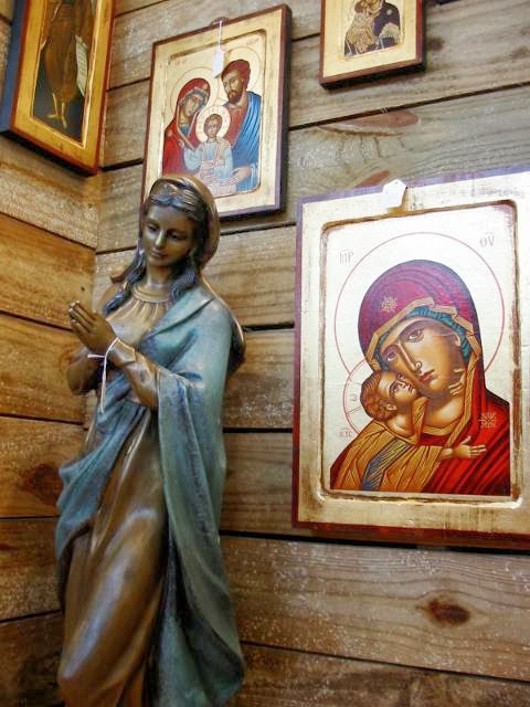 Saint Joseph Abbey Gift Shop | 75376 River Rd, St Benedict, LA 70457, USA | Phone: (985) 867-2227