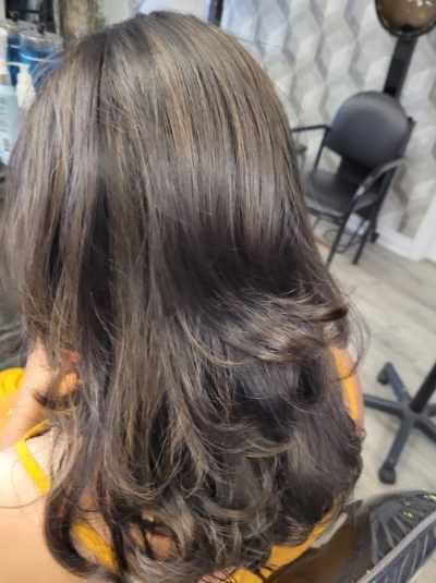 Kikis Cuts and Colour | 894 Campbell Ave, Windsor, ON N9B 2H9, Canada | Phone: (519) 562-7203