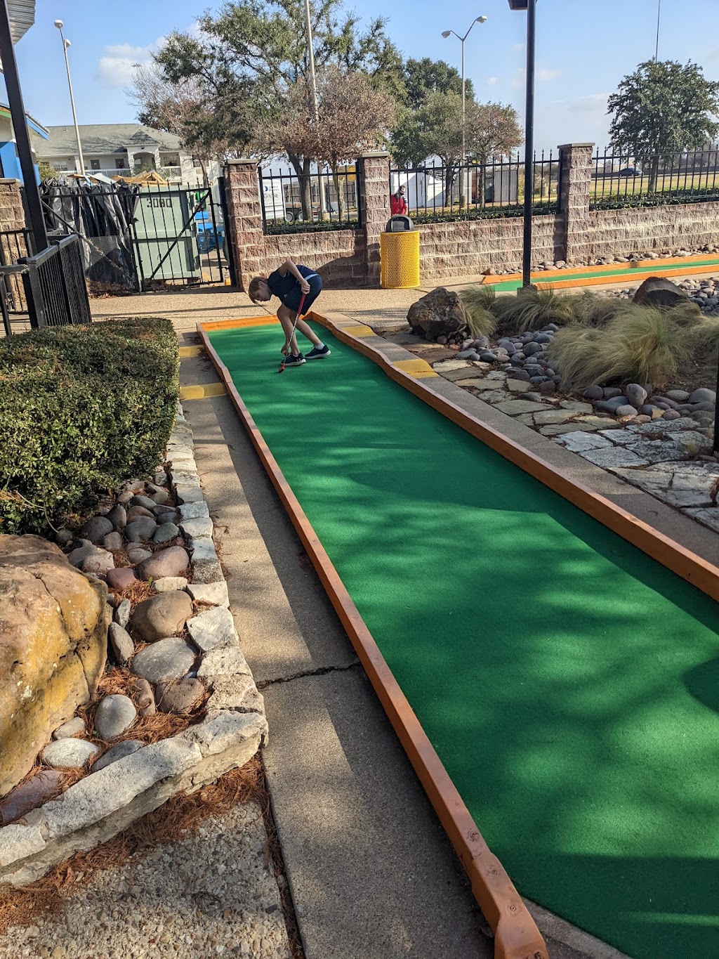 Putt-Putt Fun Center | 2004 W Pleasant Ridge Rd, Arlington, TX 76015, USA | Phone: (817) 467-6565