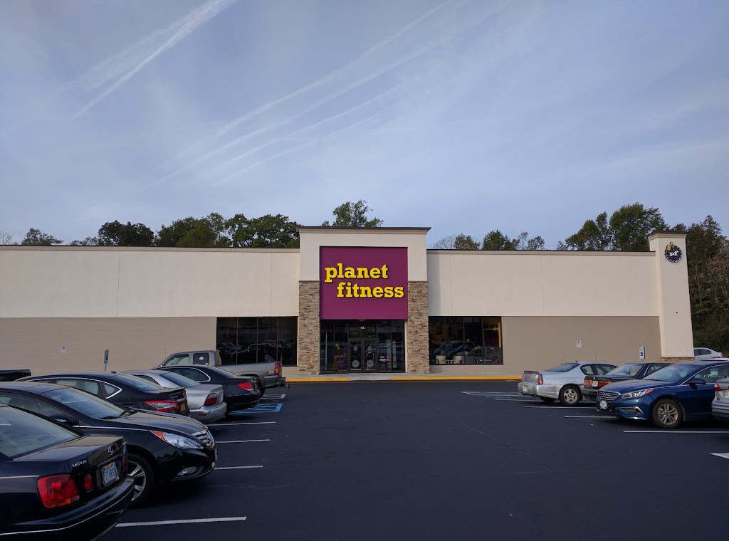 Planet Fitness | 569 E Constance Rd, Suffolk, VA 23434, USA | Phone: (757) 809-5970