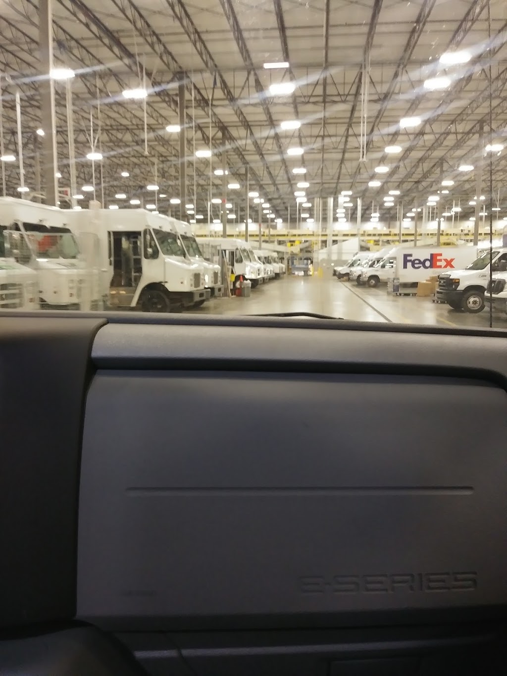 FedEx Ground | 13509 Waterworks St, Jacksonville, FL 32221, USA | Phone: (800) 463-3339