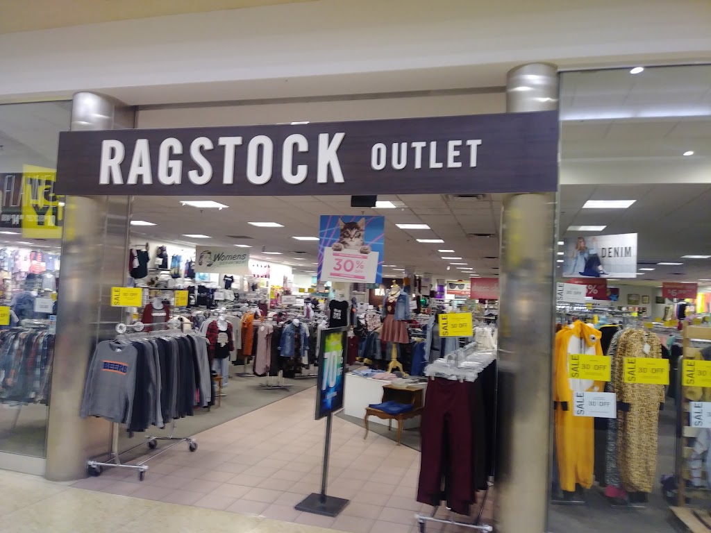 Ragstock Outlet | 303 Northtown Dr NE, Blaine, MN 55434, USA | Phone: (763) 780-7506