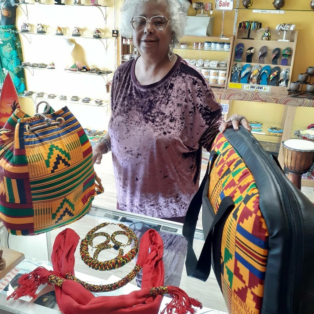 Island Woman Shanty & Modah Naychas Creations | Main St Unit #5, Longmont, CO 80501, USA | Phone: (720) 787-5042