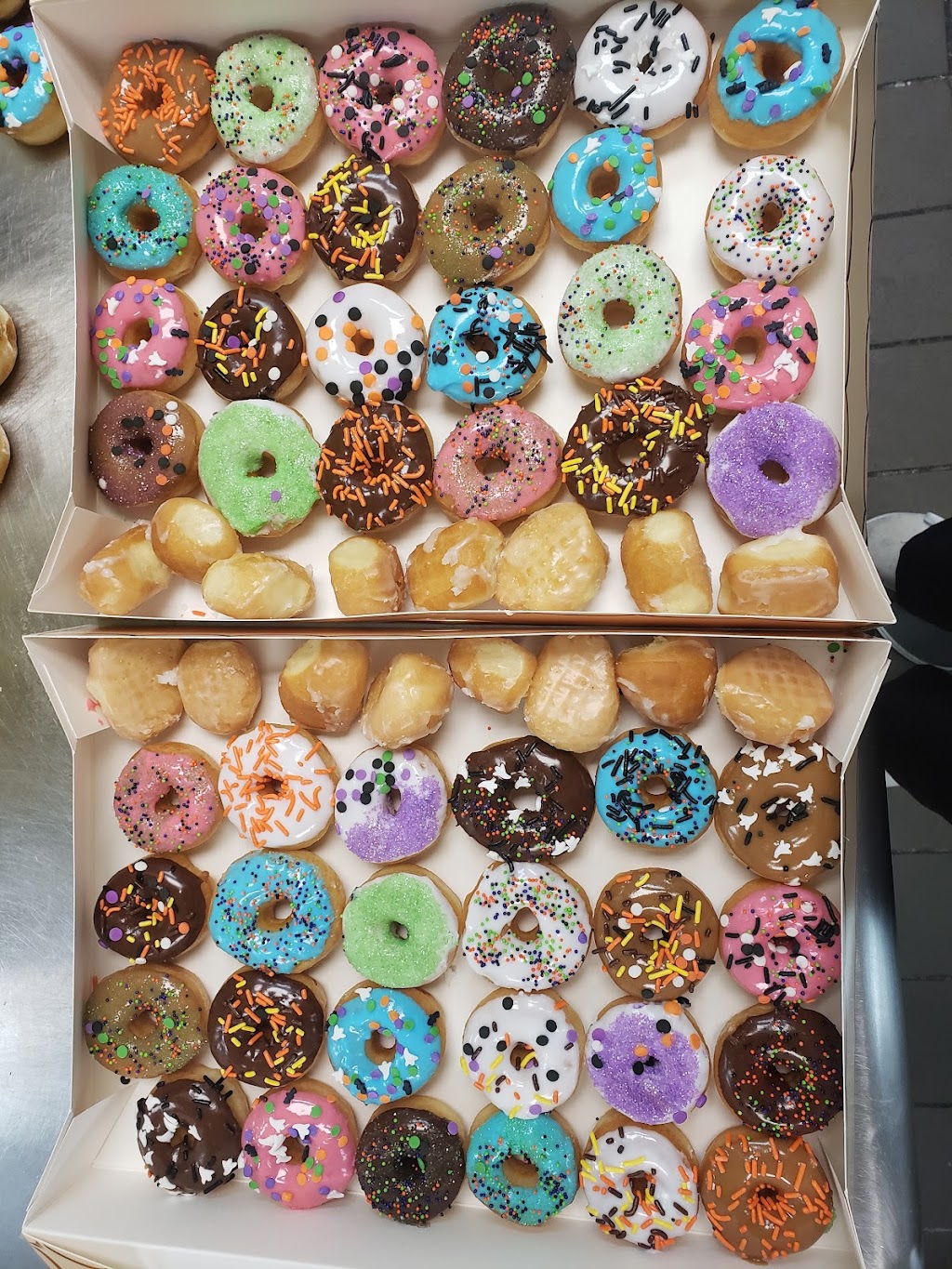 Shins Donuts | 206 N Greenville Ave #900, Allen, TX 75002, USA | Phone: (972) 908-2900