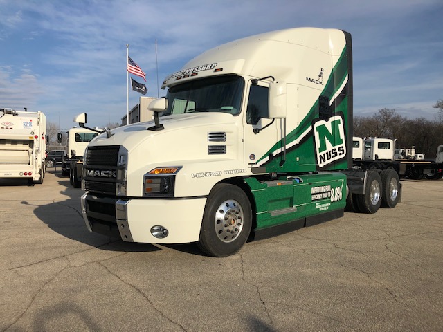 Nuss Truck & Equipment | 12540 Dupont Ave S, Burnsville, MN 55337, USA | Phone: (952) 894-9595